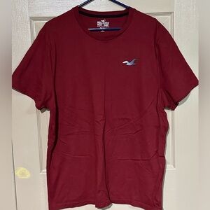 Lot of 3 Hollister must have collection tshirts